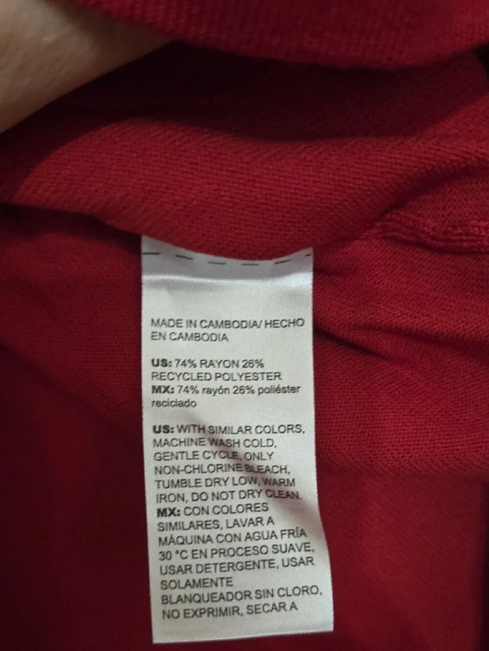 Chico's Red V‑Neck Long Sleeve Top